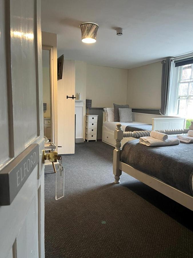 The White Hart Hotell Newenden Exteriör bild