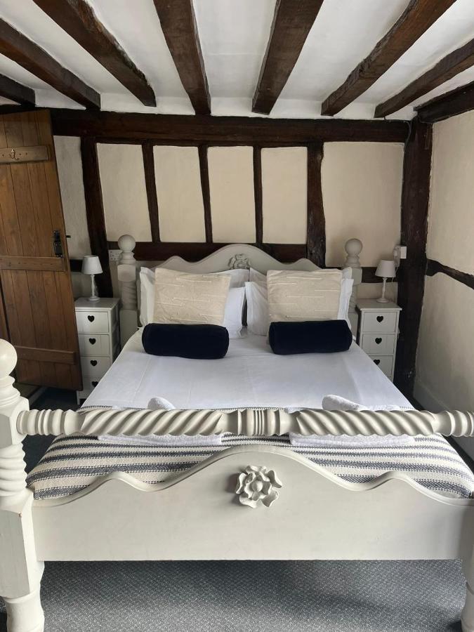 The White Hart Hotell Newenden Exteriör bild